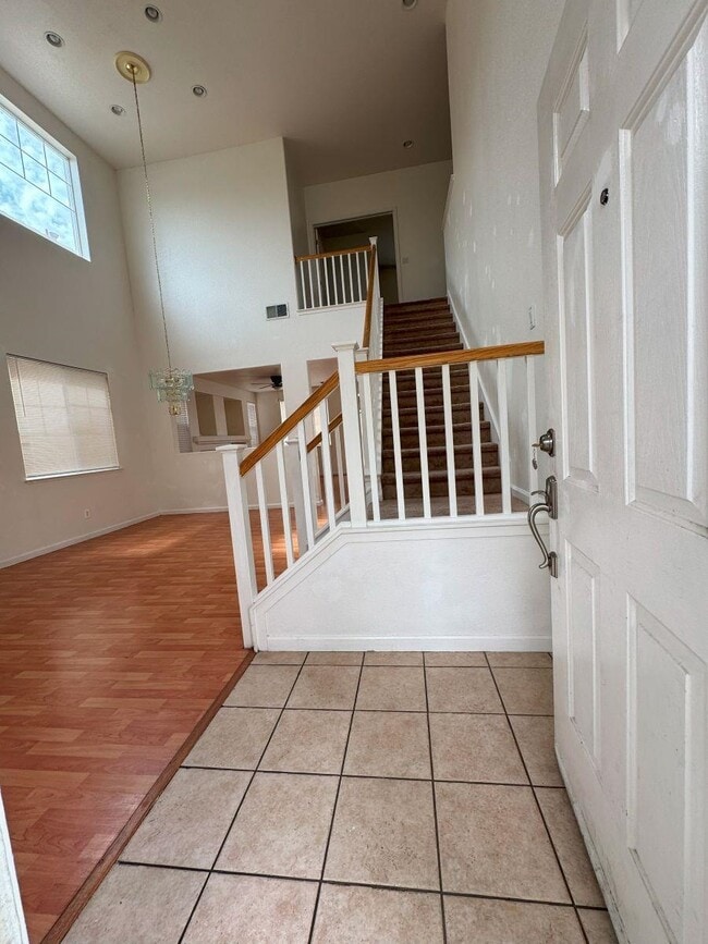 Building Photo - 645 Rockspray Cir