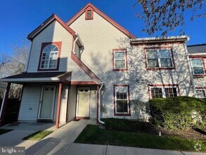 Building Photo - 117 Andover Pl