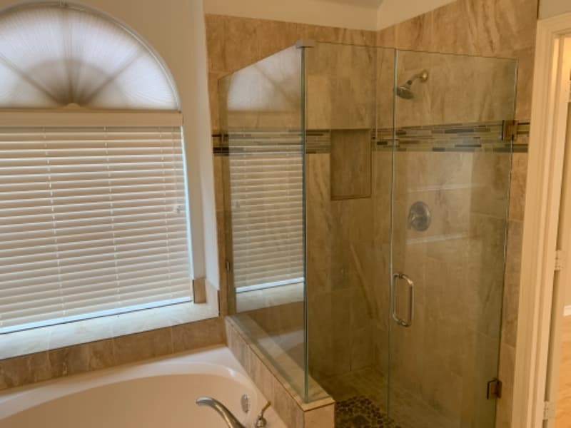 Building Photo - 903 Redbud Dr