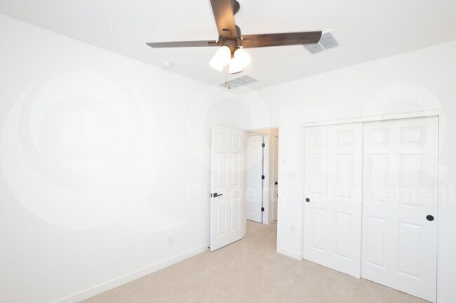 Building Photo - 9418 E Solina Ave
