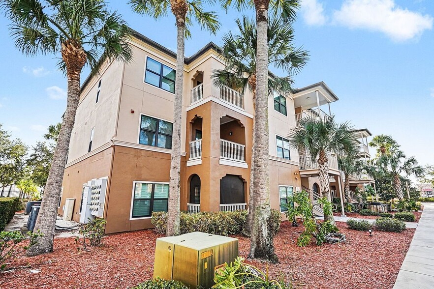 Building Photo - 6440 Borasco Dr