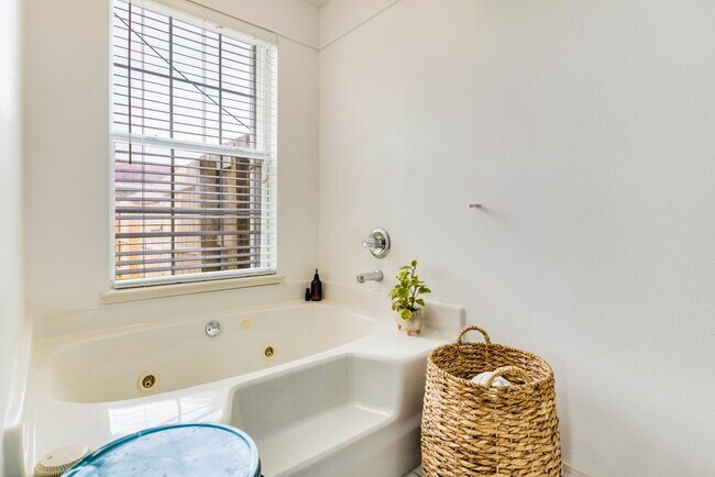 Building Photo - Available first week of May!