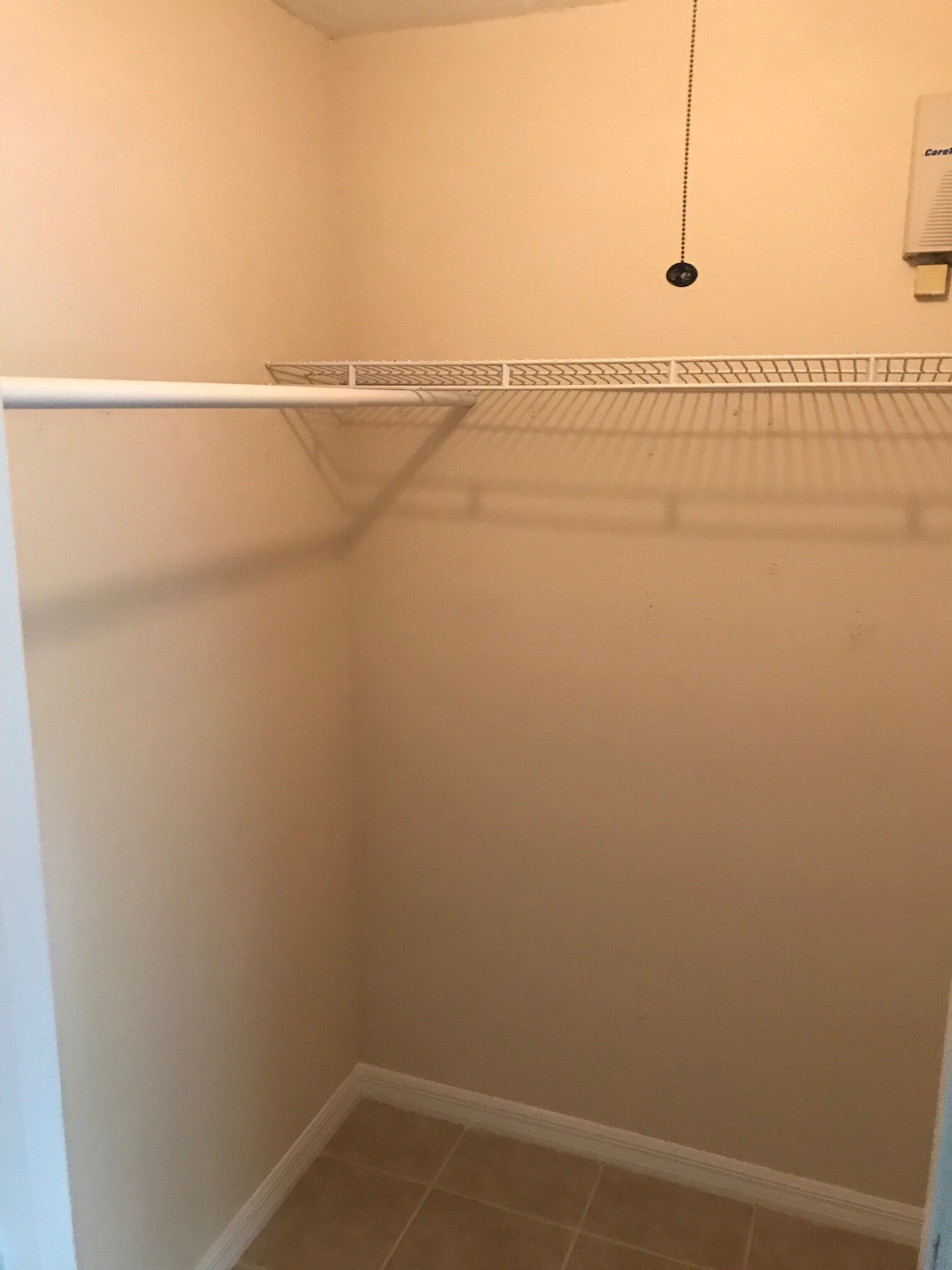 Building Photo - 19 Woodstone Ln