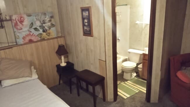 Building Photo - 101 Lake Ave