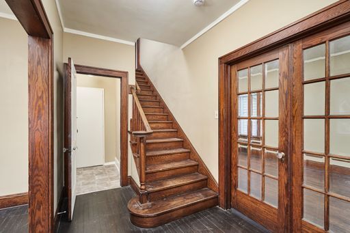 Building Photo - East Akron 3 Bed Home Available (Open to S...