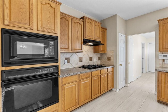 Building Photo - 8406 Lofty Ln