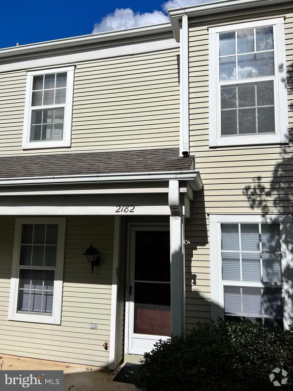 Building Photo - 2182 Wexford Rd