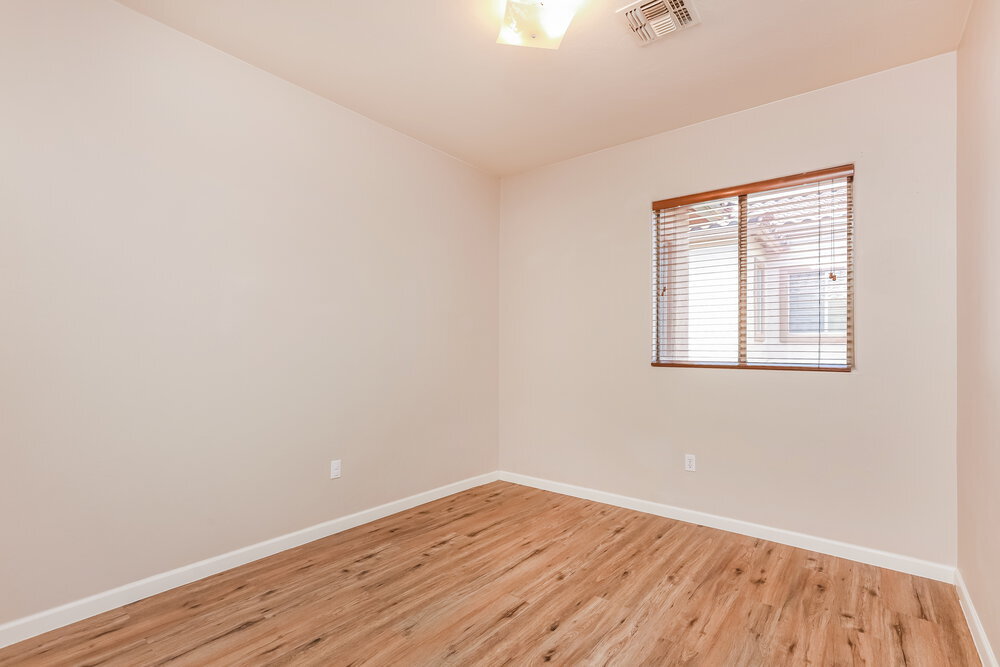 Building Photo - 462 E Calle De Ocaso