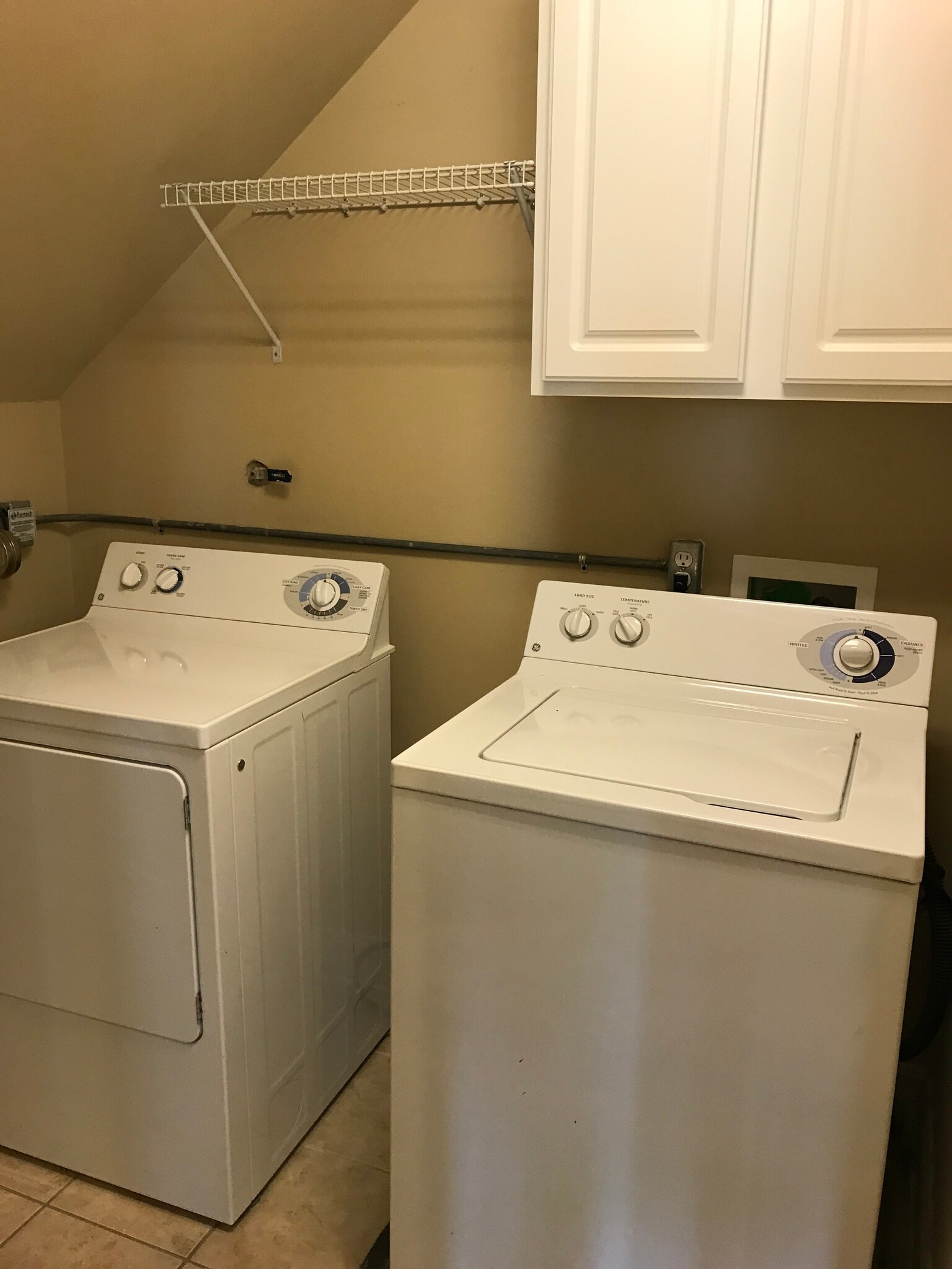 Laundry Room - 3201 Aspen Grove Drive