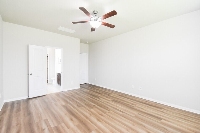 Building Photo - 24914 Alberti Sonata Dr