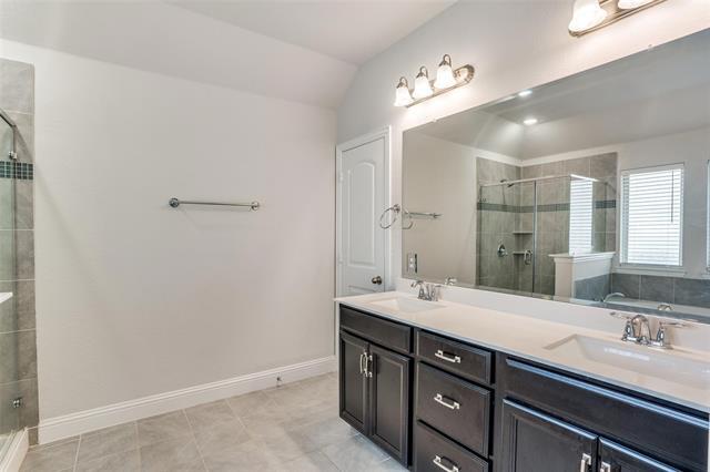 Building Photo - 17816 Bottlebrush Dr