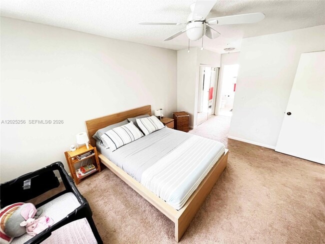 Building Photo - 9832 NW 9th Ct