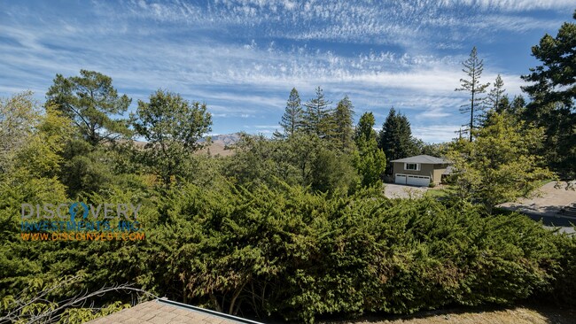Building Photo - 130 Kell Ct