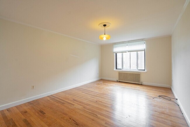 Building Photo - 20 N Ashland St