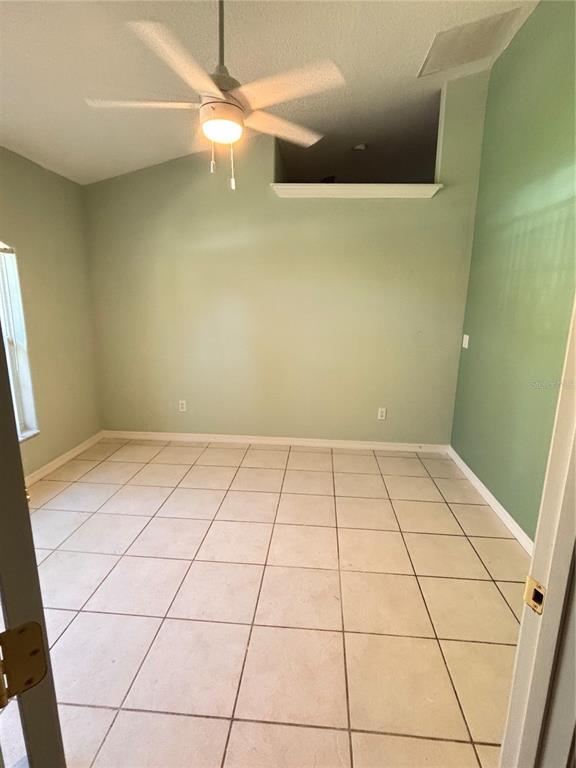 Building Photo - 40 Foxhall Ln