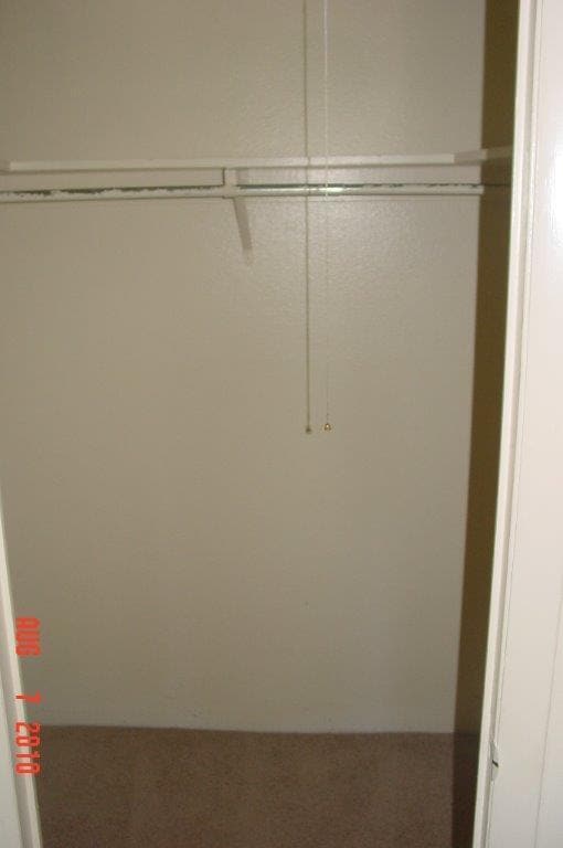Building Photo - Great location off Leetsdale/Parker and Fl...