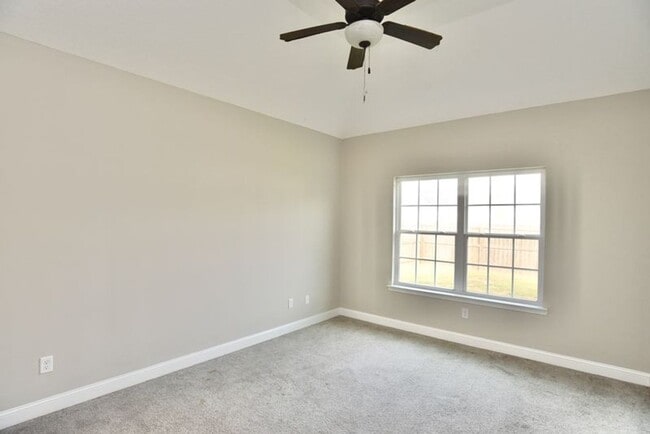 Building Photo - 128 Brasher Dr