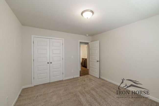 Building Photo - 14 Depot Lndg Wy