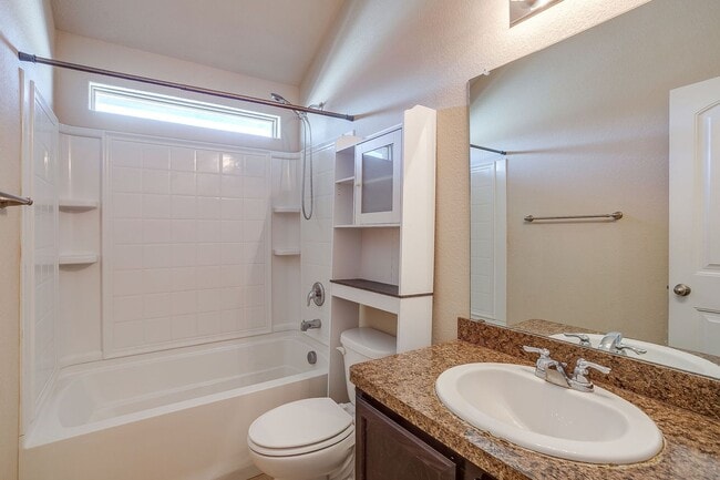 Building Photo - Amazing 4 Bed, 2 Bath in the Highly Desired Villages-Eagle Mountain- 76179- Eagle Mountain/Sagina...