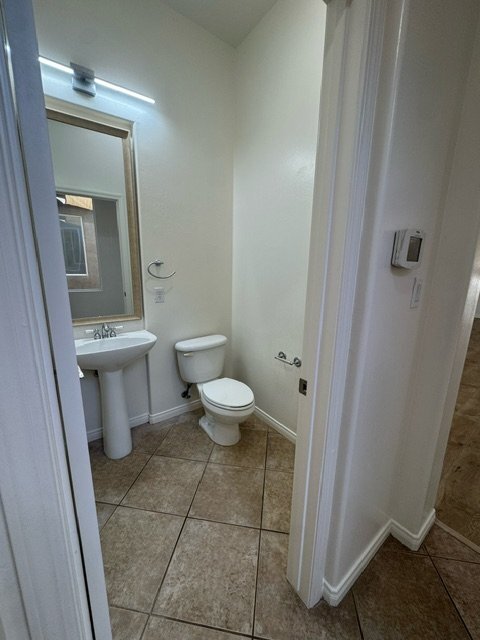 Building Photo - 5313 Pelican Hill Dr