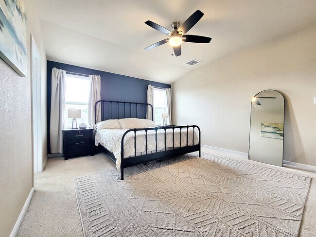 Building Photo - 222 Frio River Trail