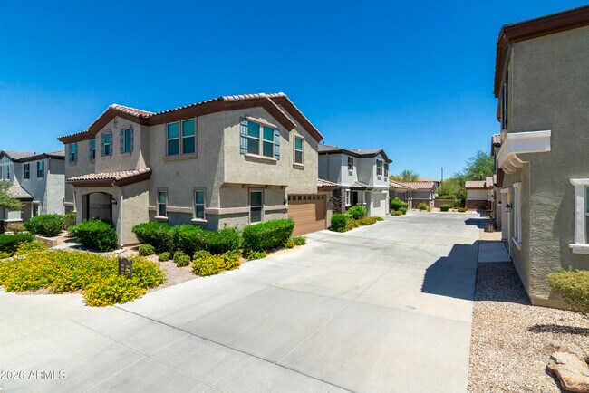 Building Photo - 5156 E Desert Vista Trail