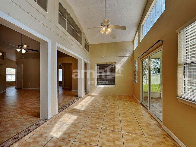 Building Photo - 1718 Westminster Trl