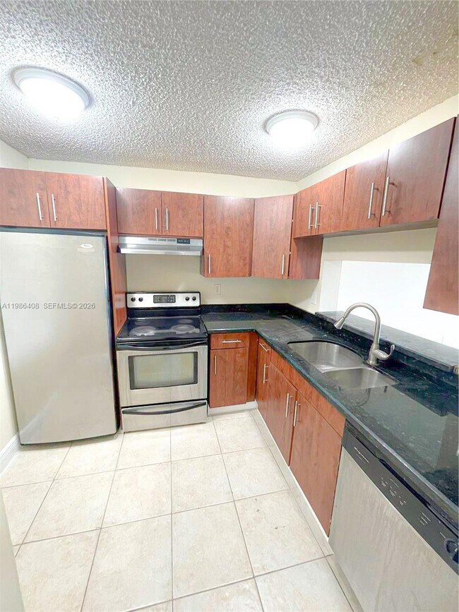 Building Photo - 484 NW 165th St