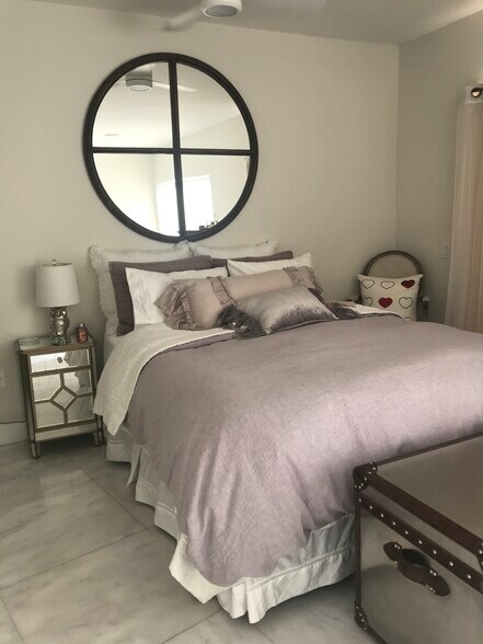 Building Photo - 1650 Brickell Ave