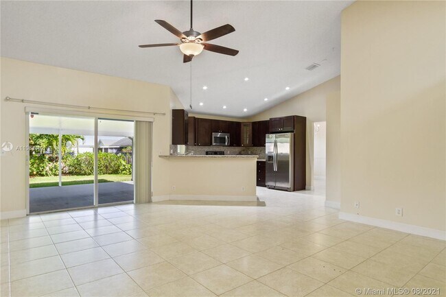 Building Photo - 3562 Southern Orchard Rd W