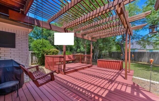 Building Photo - 6523 Jade Knoll