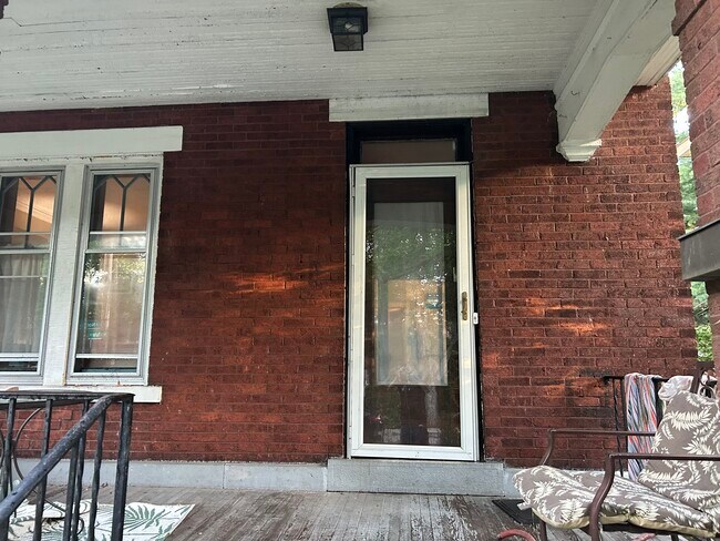 Front porch - 77 E Northwood Ave