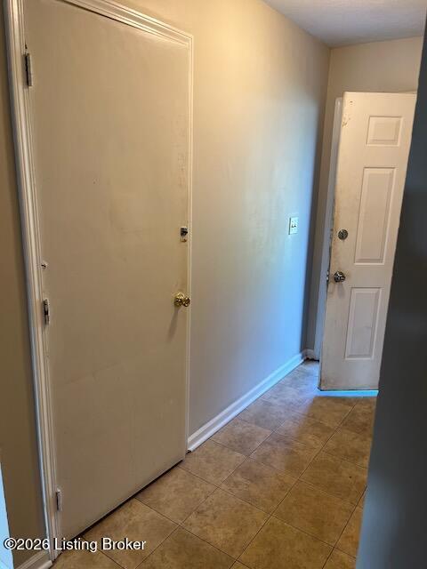 Building Photo - 1705 Cliff Ridge Ct