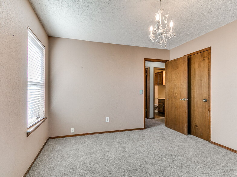 Building Photo - 764 Okie Ridge Rd