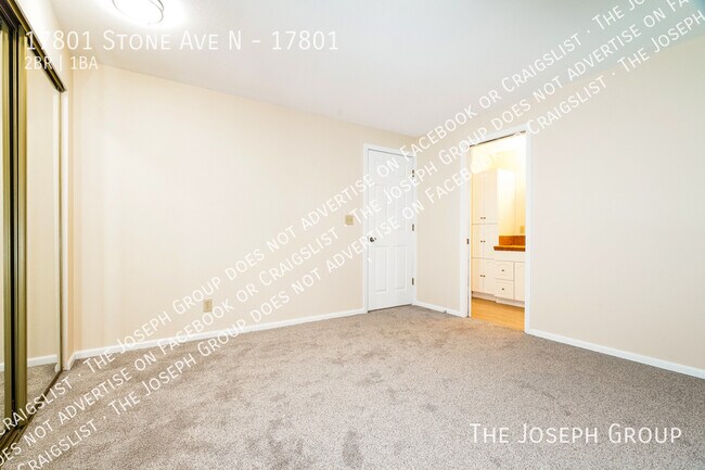 Building Photo - 17801 Stone Ave N