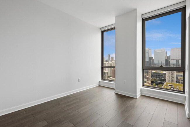 Building Photo - 164 N Peoria St