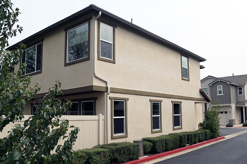 Building Photo - 321 Oak Hill Rd