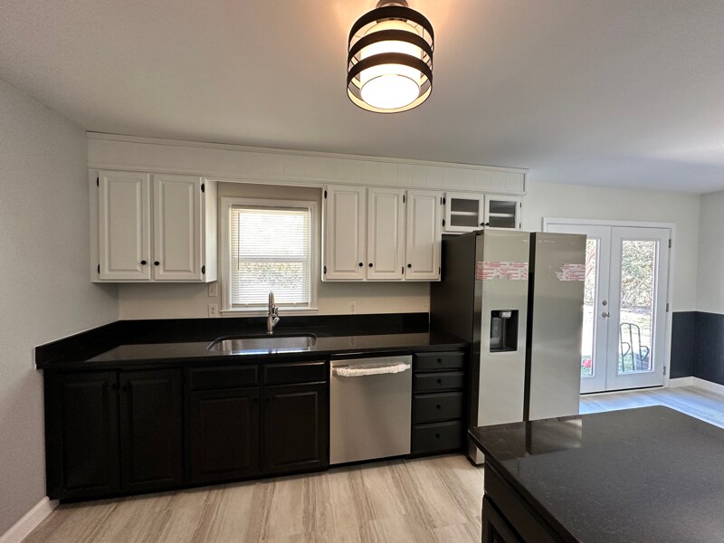 Building Photo - 104 Duke Rd