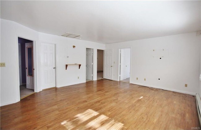 Building Photo - 99 Timber Hill Ln