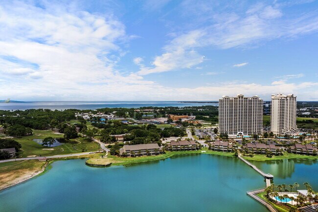 Primary Photo - 122 Seascape Dr