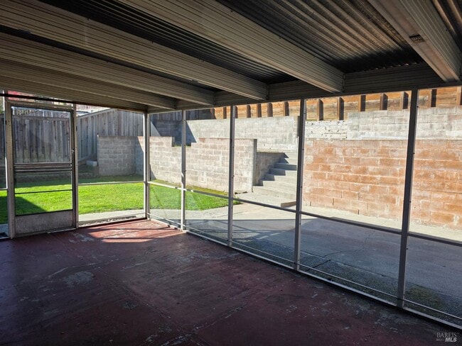 Building Photo - 127 Casswall St