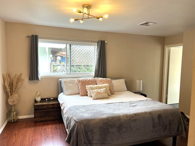 Building Photo - Charming, Updated 3-Bedroom Home in Prime Napa Location