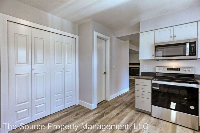 Building Photo - 3 br, 2 bath House - 1631 Barnwood Dr