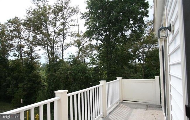 Building Photo - 7068 Little Thames Drive
