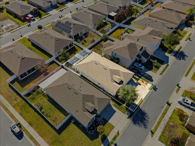 Building Photo - 145 Waterside Cir