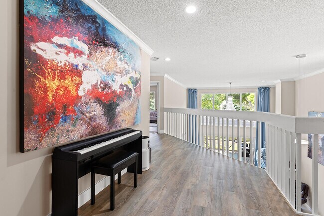 Building Photo - 9124 Villa Portofino Cir