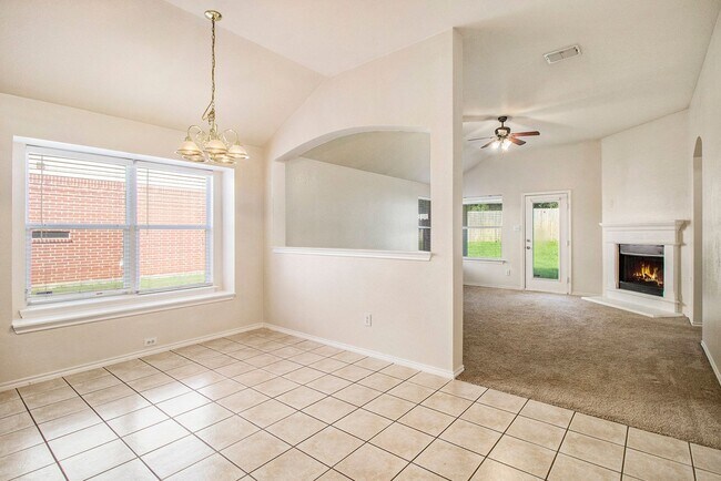 Building Photo - Charming 4-Bedroom, 2-Bathroom Home