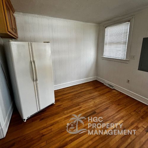 Building Photo - 707 Magnolia Dr