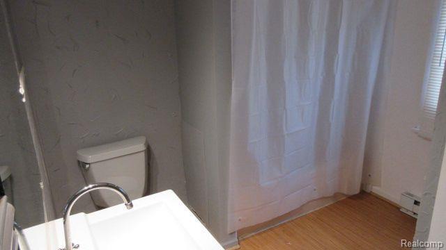 Building Photo - 301 S East St