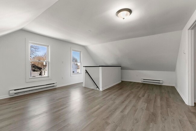 Building Photo - 77 Bellevue Ave